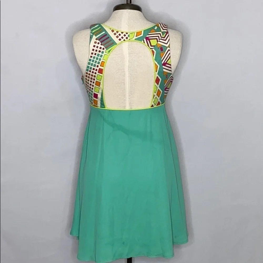 Judith March Geo Design Sleeveless Cutout Dress View 3